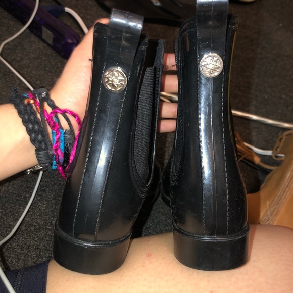 Rubber booties - Picture 2 of 3